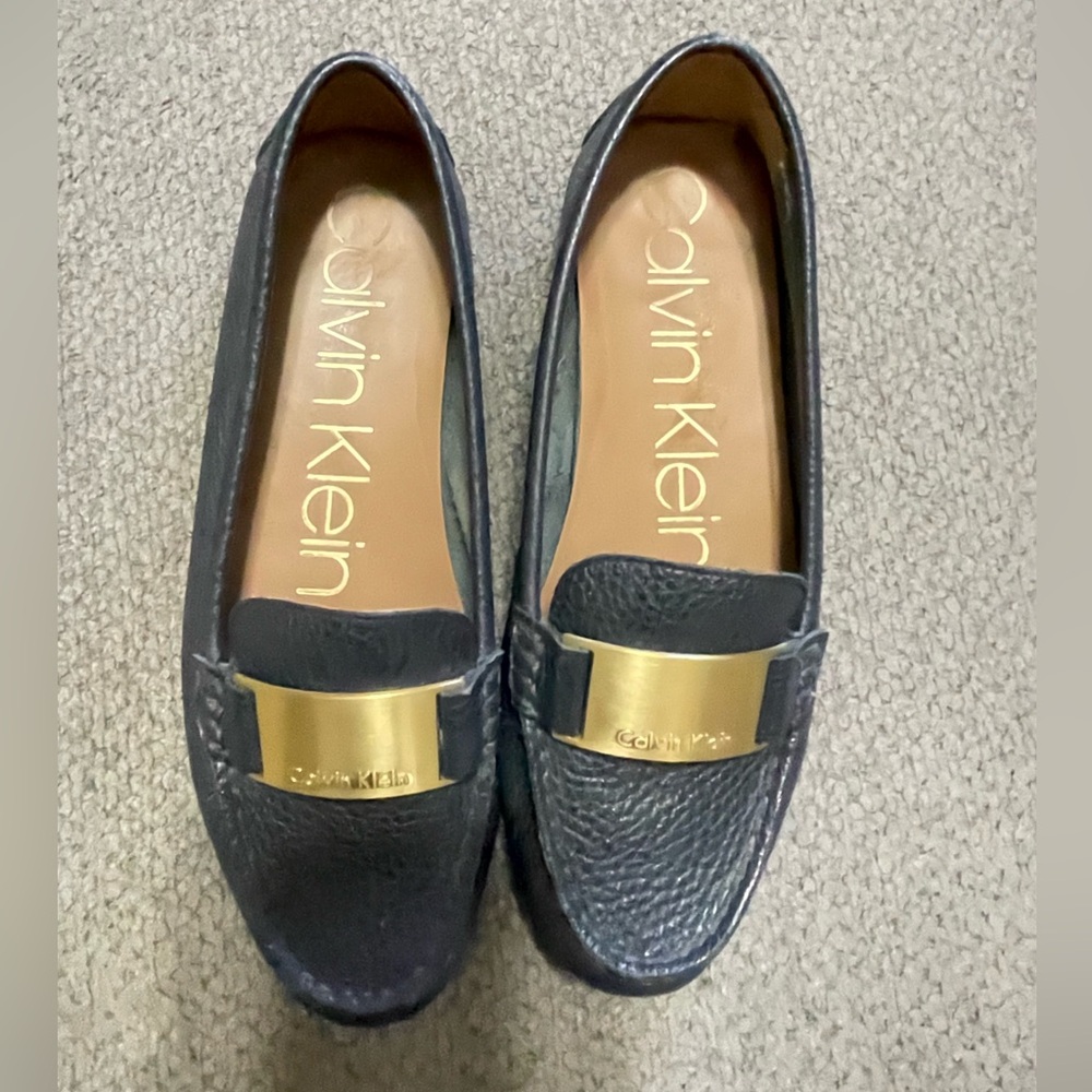 Calvin Klein Shoes Size 6.5 Navy Blue Leather